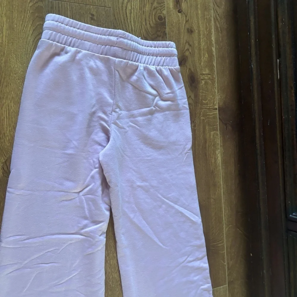 Yogalicious girls straight leg active sweatpants in size S (7-8)